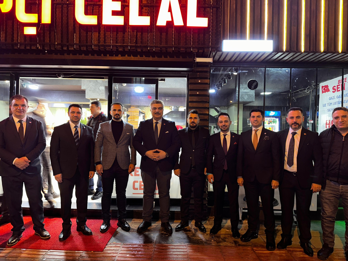 Şehit gazi sen konfederasyon başkanı Tuna Avcı Batman ilinde şehit aileleri ve gazileri iftar yemeğine programına katıldı