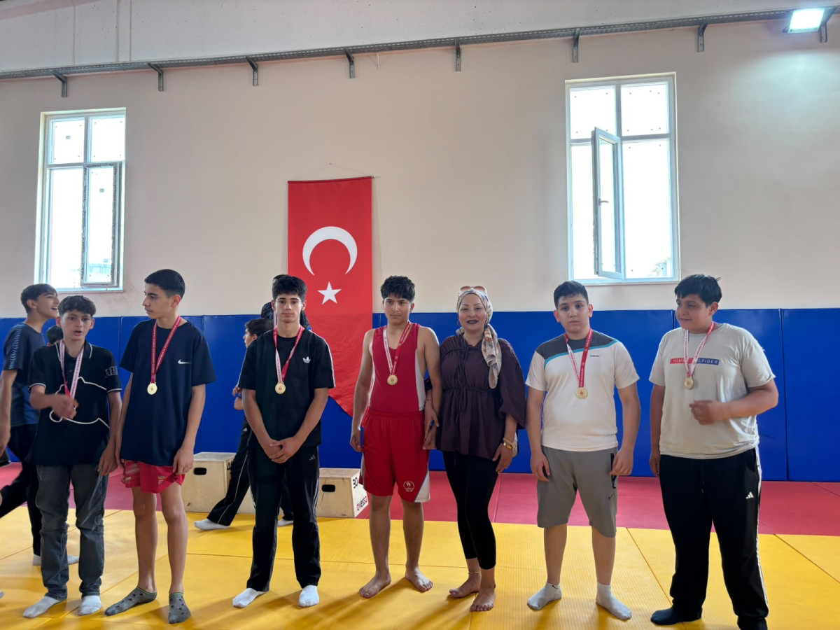 Siirtli Güreşçi Muhammed Rasim Çokal Türkiye Şampiyonası Biletini Aldı