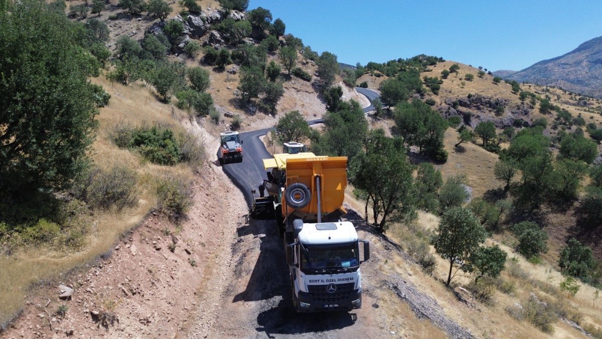 BAYKAN’DA YOL VE ULAŞIM ALTYAPISI GÜÇLENDİRİLİYOR!