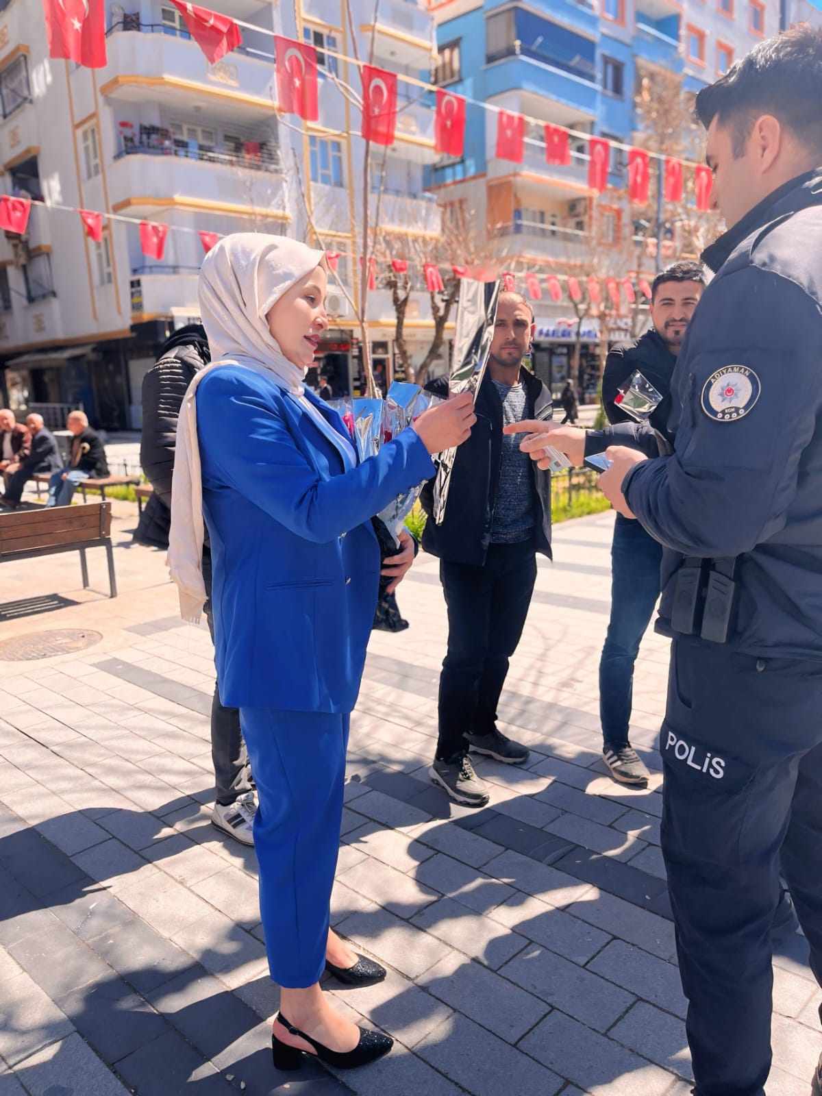 Polis Haftası’nda Anlamlı Ziyaret: BBP Siirt Kadın Kolları’ndan Emniyet Güçlerine Destek