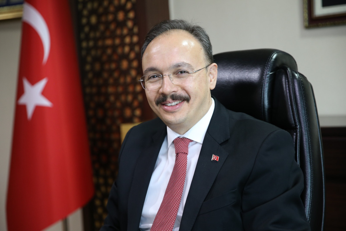 VALİ VE BELEDİYE BAŞKAN V. DR. KEMAL KIZILKAYA’NIN KURBAN BAYRAMI MESAJI