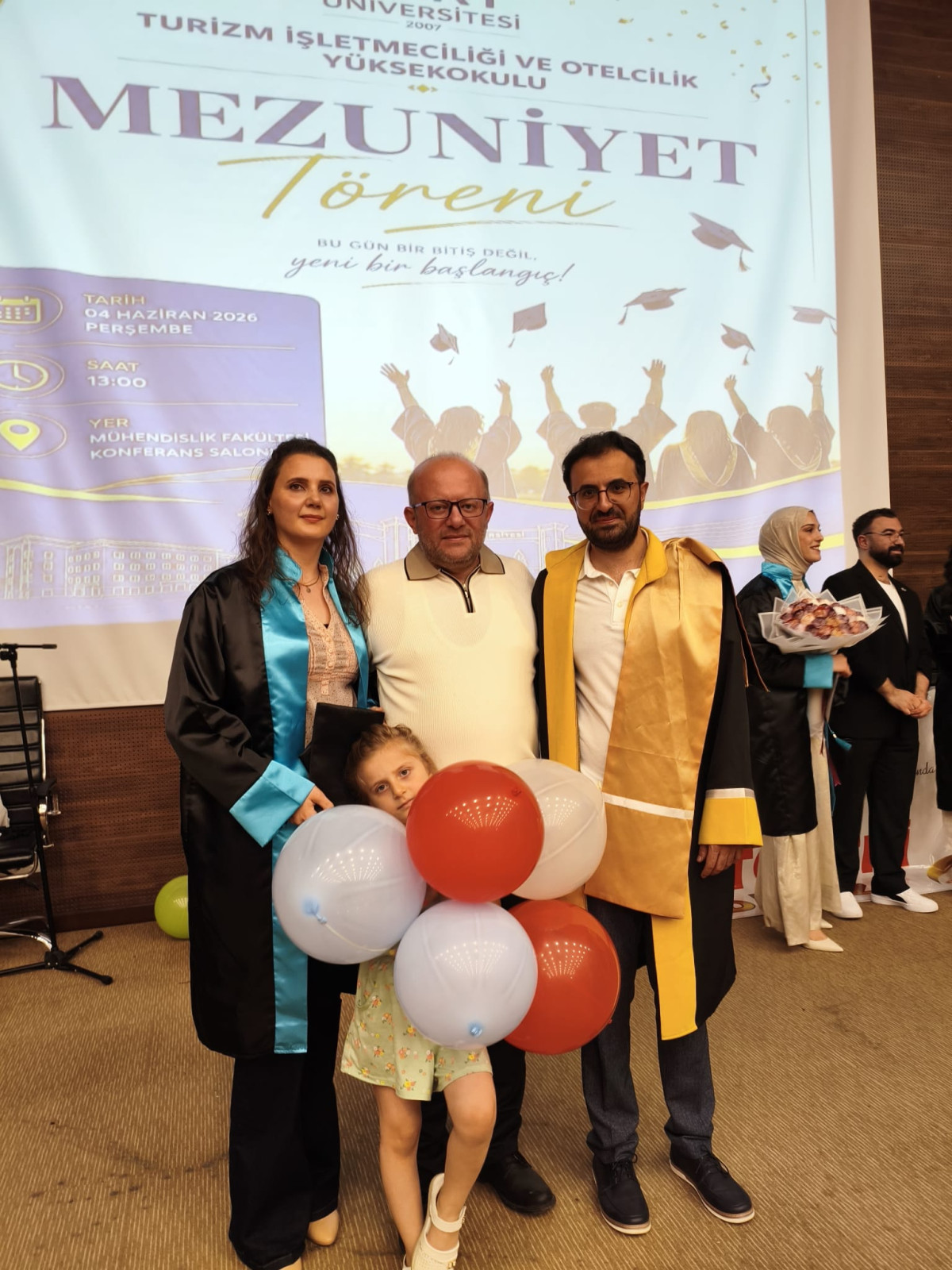 SİİRT ÜNİVERSİTESİ'NDEN SEKTÖRE TAZE KAN: GASTRONOMİ BÖLÜMÜ İLK MEZUNLARINI VERDİ