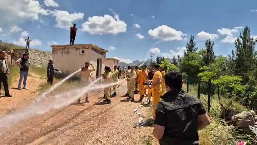 Orman Yangınlarıyla Mücadele Kapsamında İşbaşı eğitimi ve tatbikat gerçekleştirildi