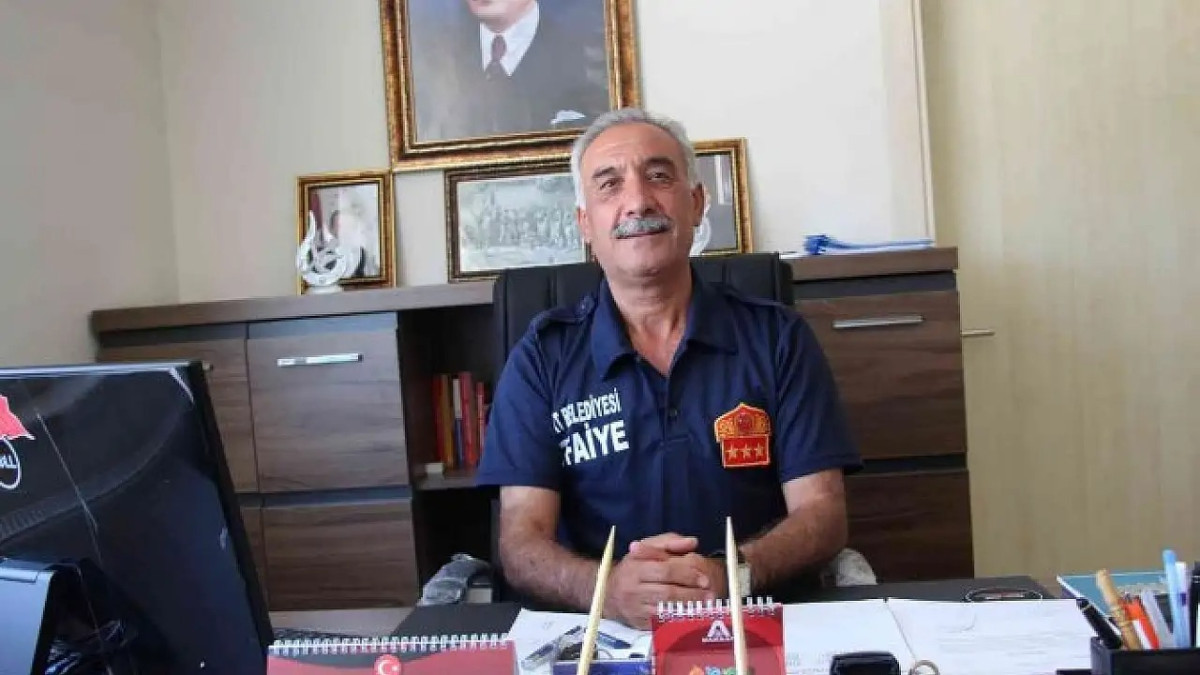 Siirt İtfaiyesi'nden Yaz Sıcaklarında Araç Sahiplerine Kritik Uyarı: Bu Eşyaları Araçta Bırakmayın!